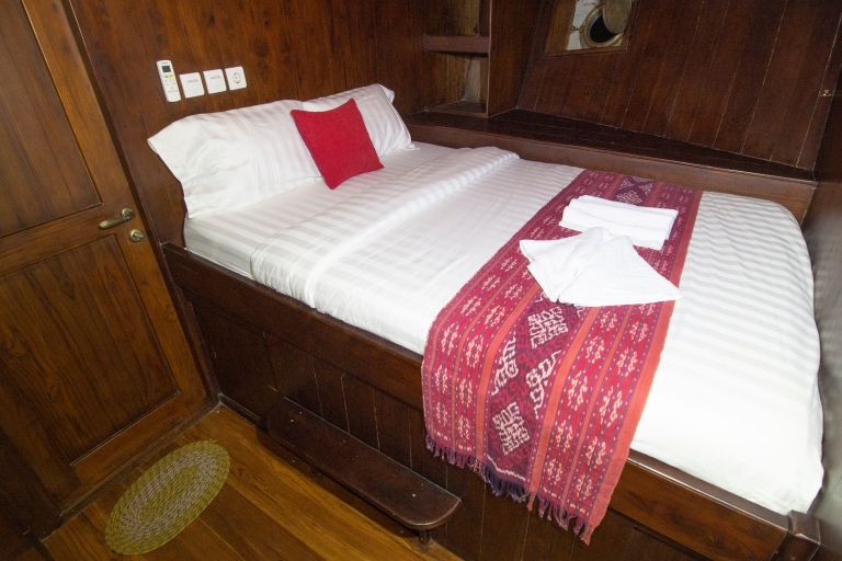lower-deck-cabin-sipuliang-liveaboard-2