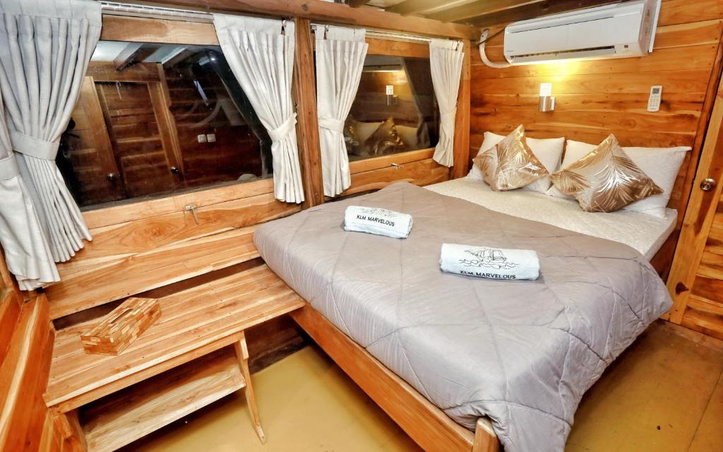 private cabin marvelous 2